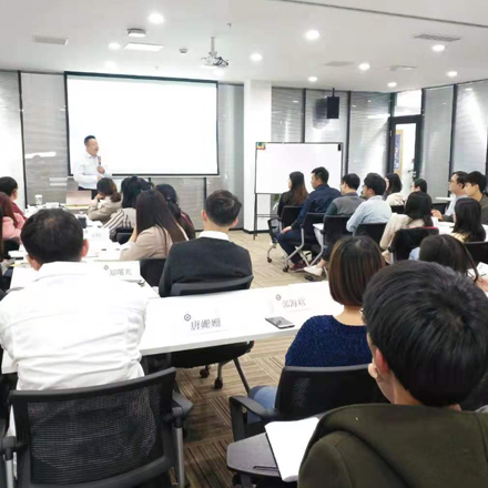 亚特物流开展员工培训与发展计划：助力职业成